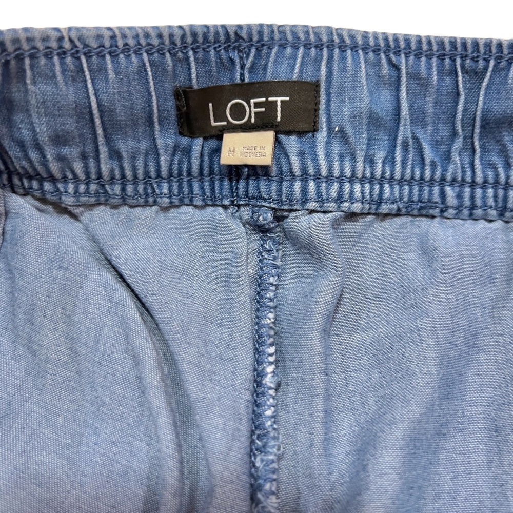 LOFT Drawstring‎ Chambray Shorts - Picture 4 of 4